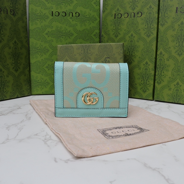 グッチ財布コピー着用イメージ